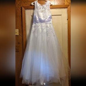 NWT Stunning White and Lilac Wedding Dress. Size 12. Sleeveless